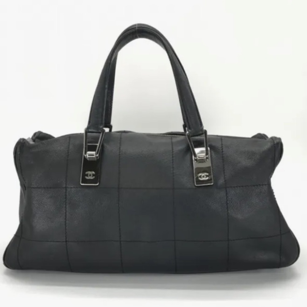EUC CHANEL Chocolate Bar Boston Bag